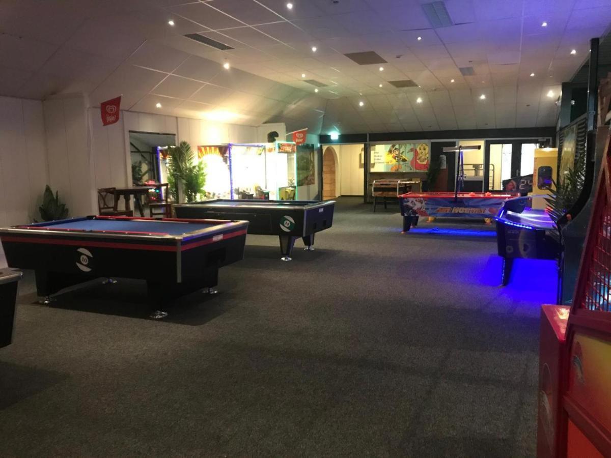 Gezellig en luxe vakantiehuis op rustig en kindvriendelijk park Gramsbergen Buitenkant foto